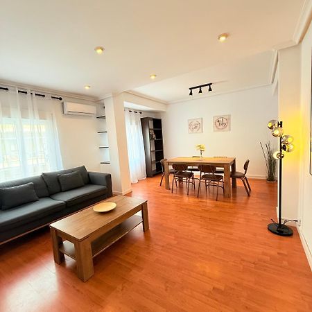 Travel Habitat Mestalla Валенсия Экстерьер фото