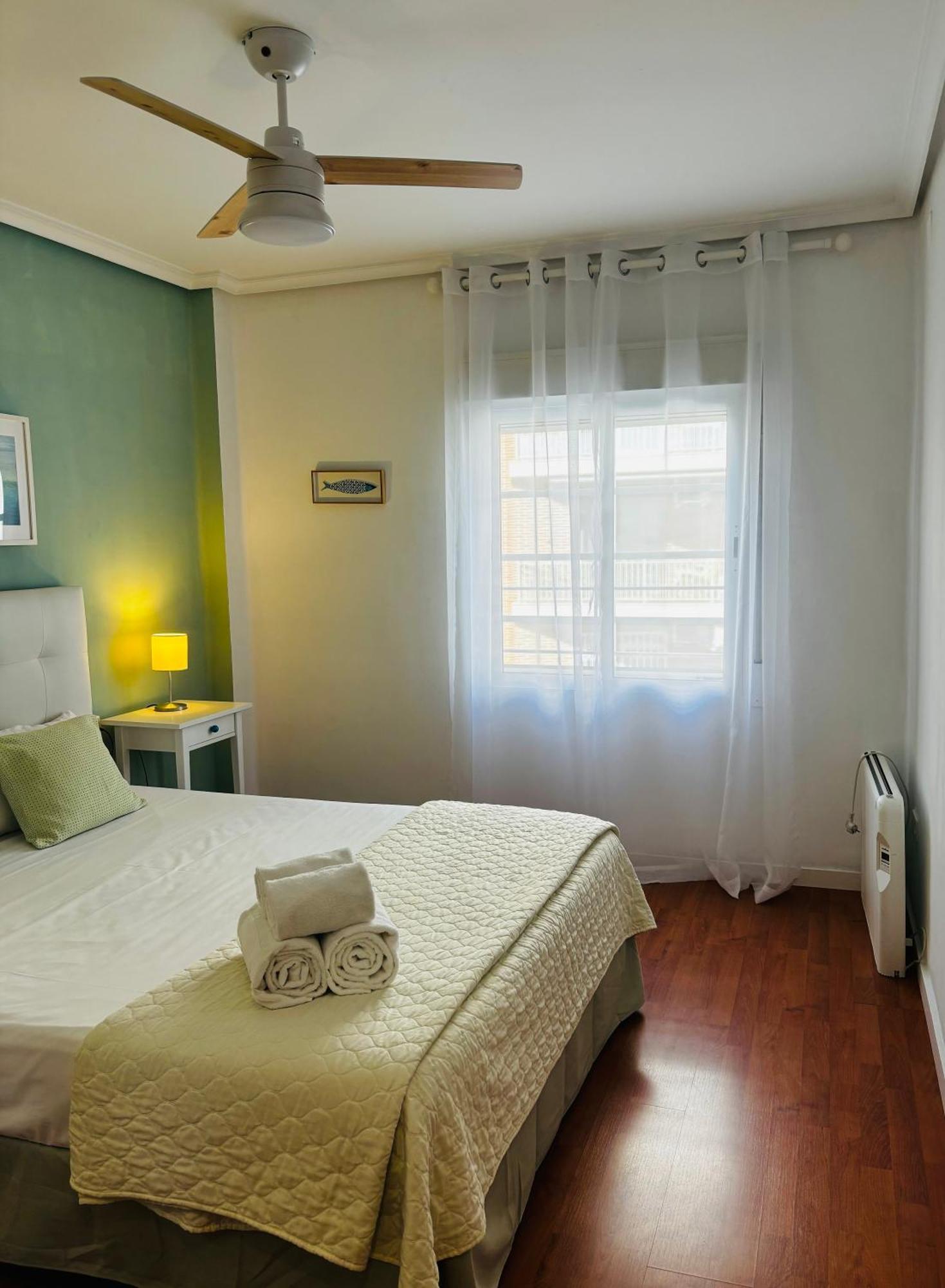 Travel Habitat Mestalla Валенсия Экстерьер фото