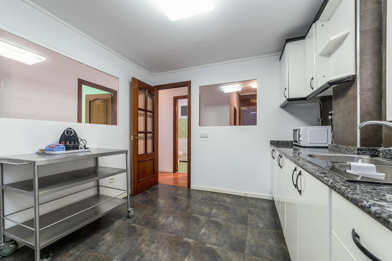 Travel Habitat Mestalla Валенсия Экстерьер фото